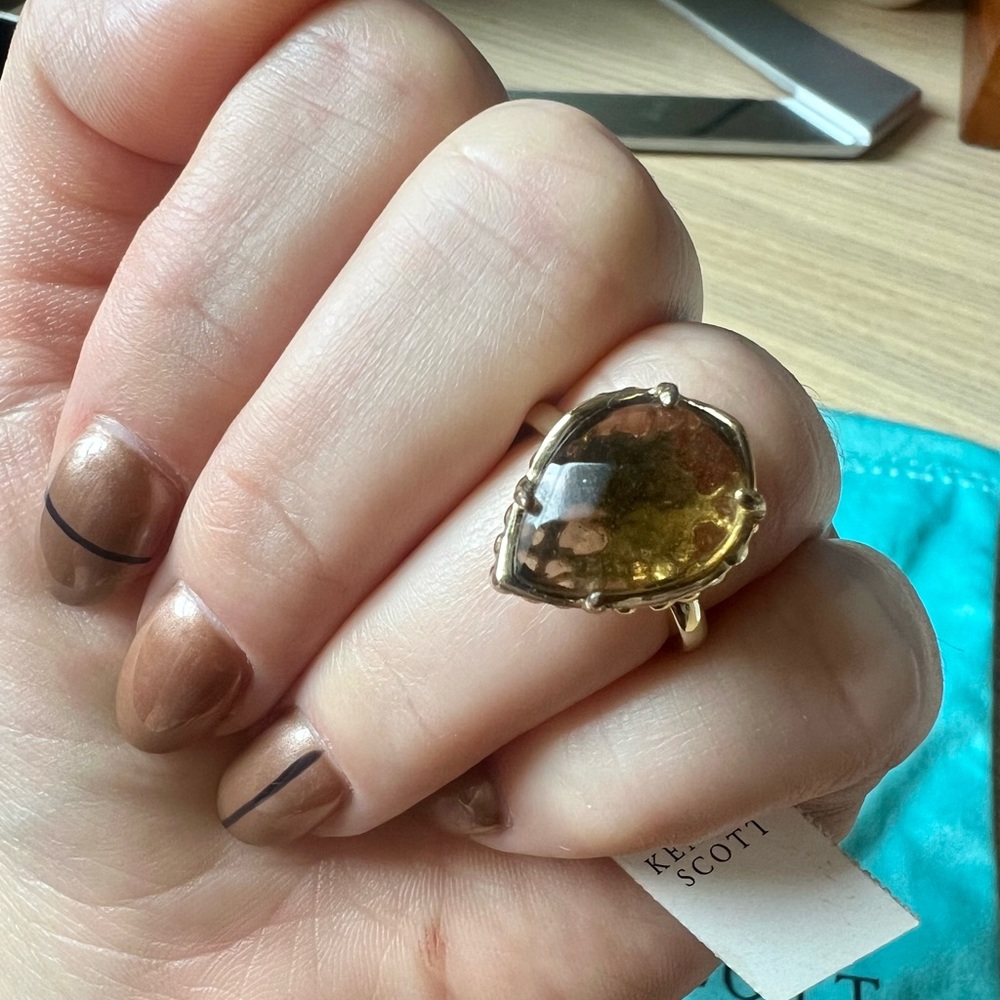 Kendra Scott Gold Citrine Quartz Daisy Ring - Size 5 - Retired Style